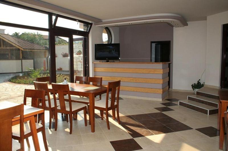 Silistar Hotel Rezovo Buitenkant foto