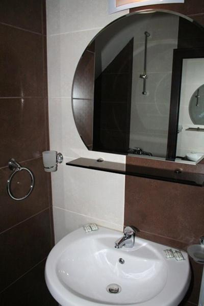 Silistar Hotel Rezovo Buitenkant foto